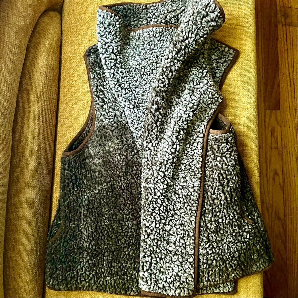 Vintage Sherpa wrap vest